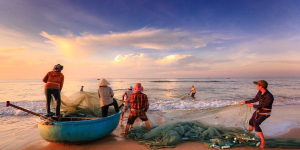 fishermen-2983615_1280